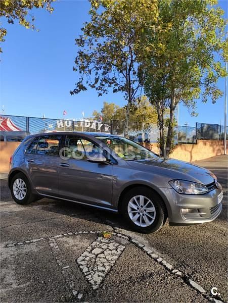 Marrón Usado 2013 VW Golf VII Berlina | 9999 € (Precio justo) - Imagen 1/4