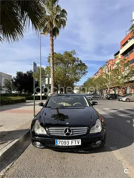 Usado Mercedes CLS320 224 CV (164 kW) 2007 Negro Berlina