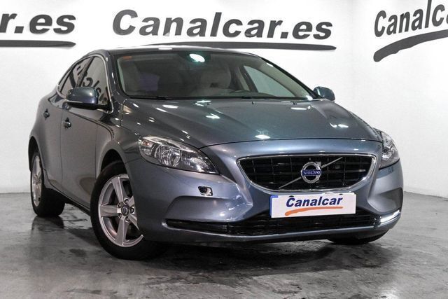 Usado Volvo V40 Momentum 150 CV (110 kW) 2013 Azul Familiar
