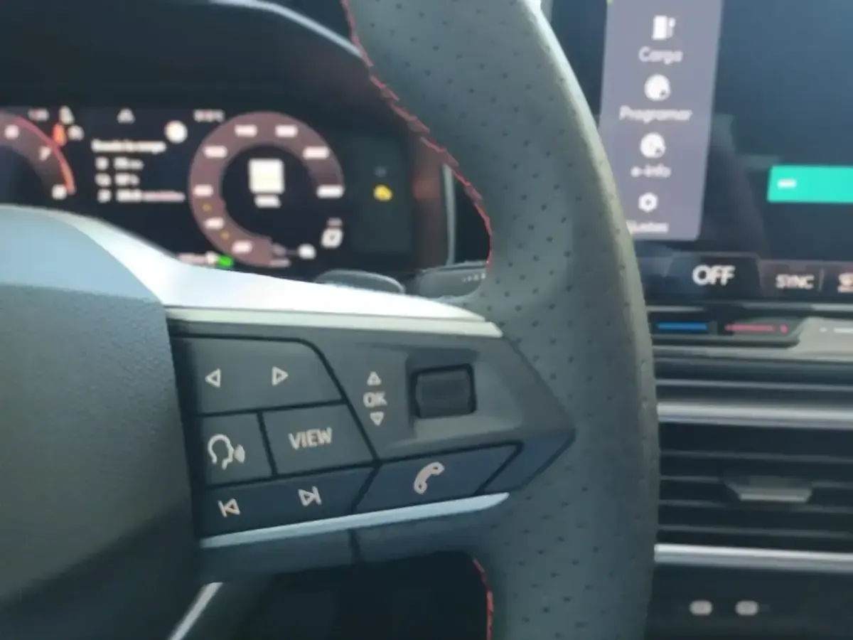 Nuevo Seat Leon FR 204 CV (150 kW) 2026 Gris