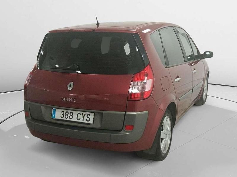Usado Renault Scénic II Dynamique 114 CV (83 kW) 2004 Rojo Monovolumen