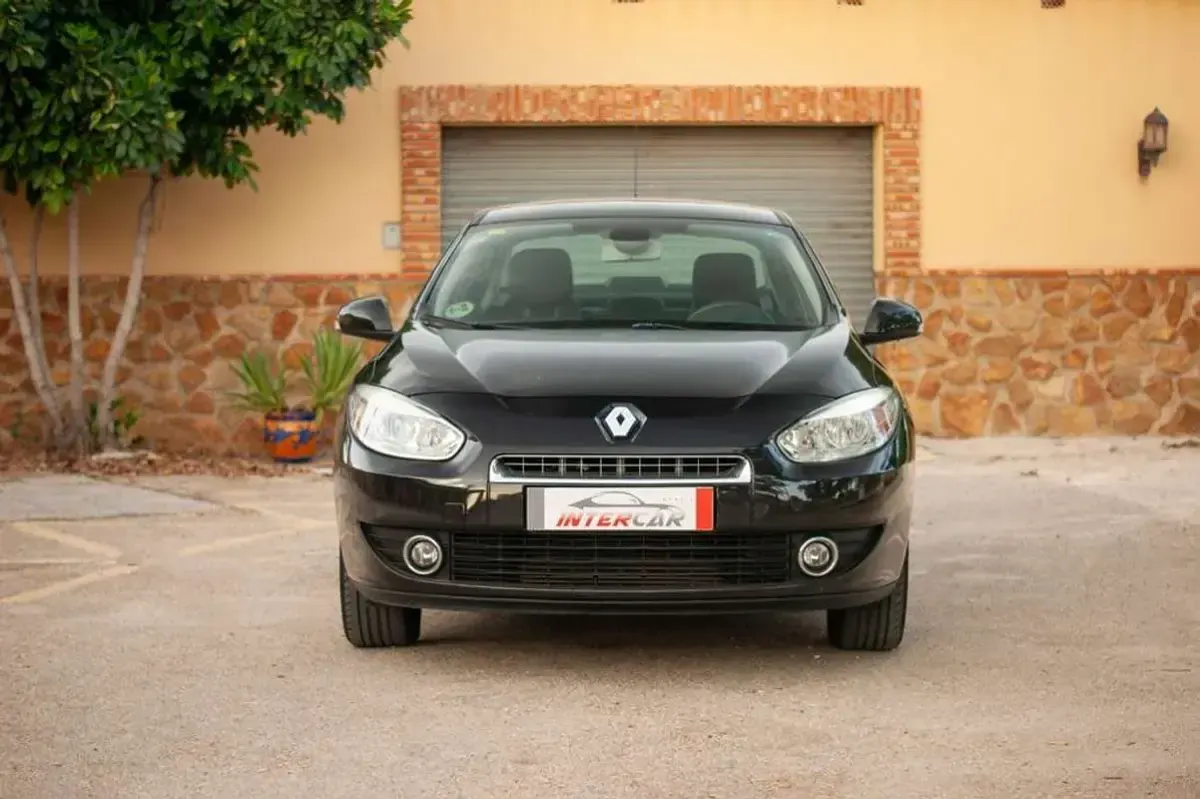 Usado Renault Fluence Dynamique 105 CV (77 kW) 2010 Gris Berlina