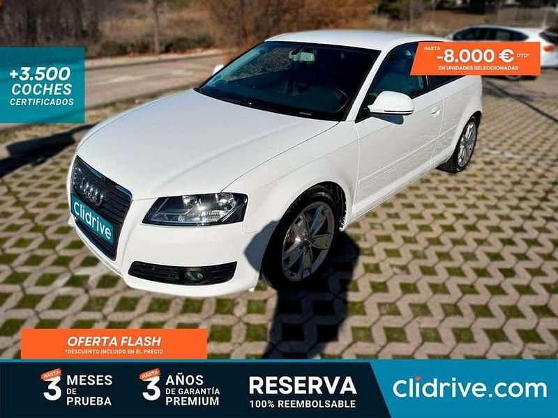 Usado Audi A3 Attraction 125 CV (91 kW) 2010 Blanco Utilitario