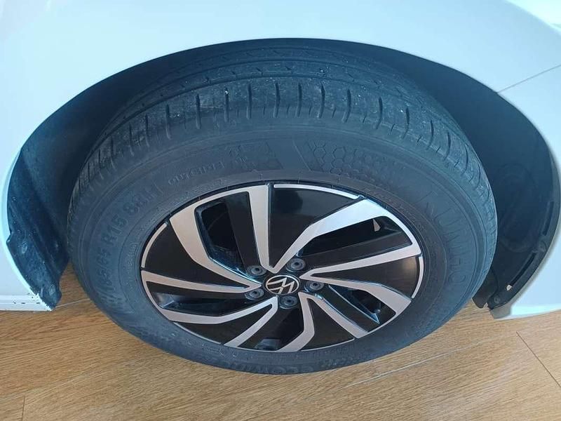 Usado VW Polo Life 95 CV (69 kW) 2023 Blanco Utilitario