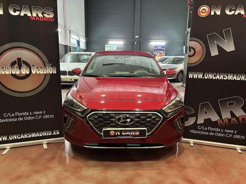Usado Hyundai Ioniq Style 141 CV (103 kW) 2021 Rojo Utilitario