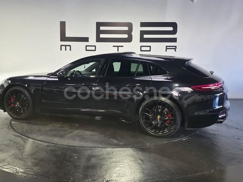 Usado Porsche Panamera Sport Turismo 330 CV (242 kW) 2017 Negro Familiar