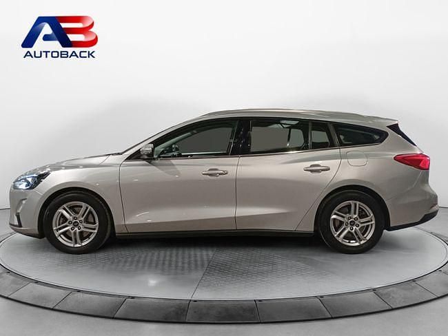 Usado Ford Focus Trend 125 CV (91 kW) 2021 Gris / plata Familiar