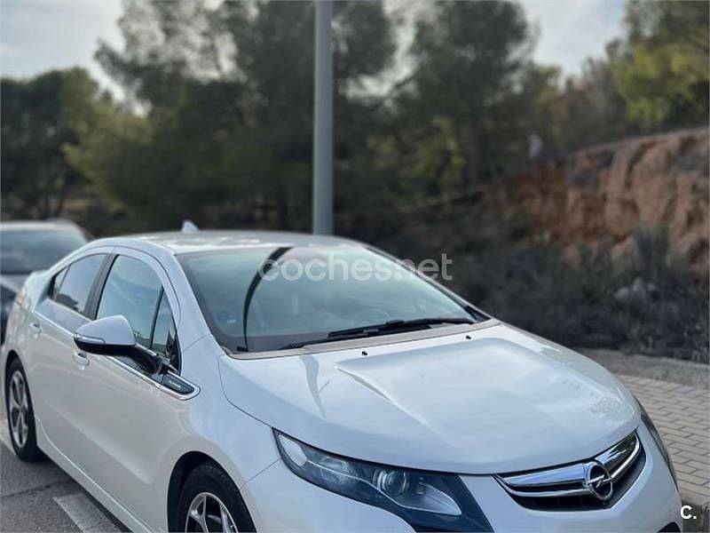 Blanco Usado 2012 Opel Ampera Excellence Utilitario | 7200 € (Precio justo) - Imagen 1/4