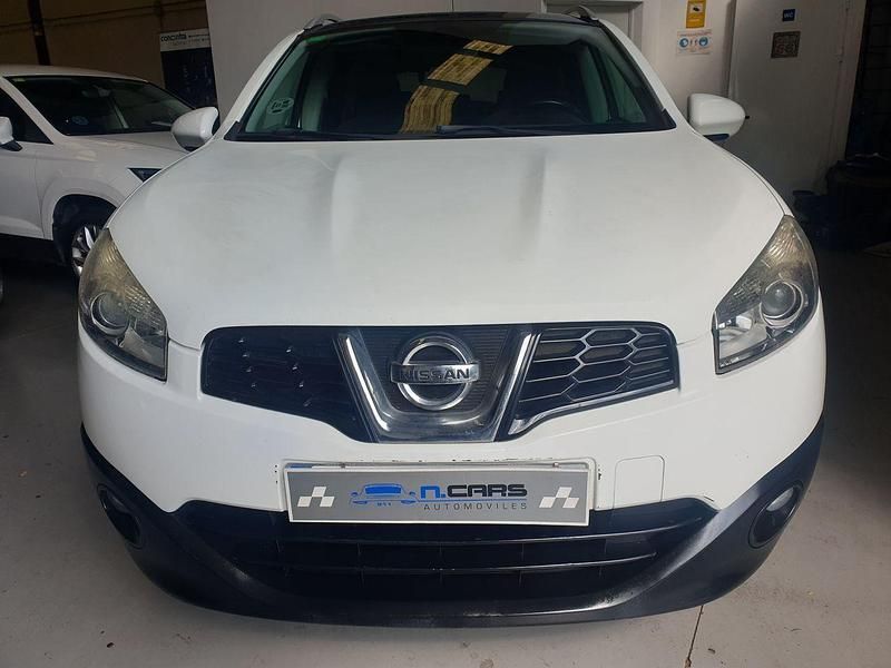 Blanco Usado 2011 Nissan Qashqai Tekna SUV | 7499 € (Buen precio) - Imagen 1/4