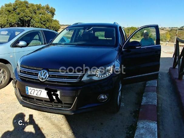 Usado VW Tiguan 140 CV (102 kW) 2012 Azul SUV