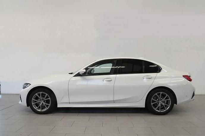 Usado BMW 318 Shadowline 150 CV (110 kW) 2020 Blanco Berlina
