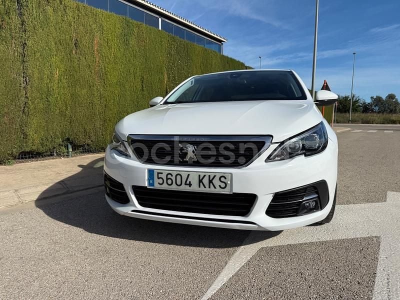 Blanco Usado 2018 Peugeot 308 Style Berlina | 9500 € (Super precio) - Imagen 1/4