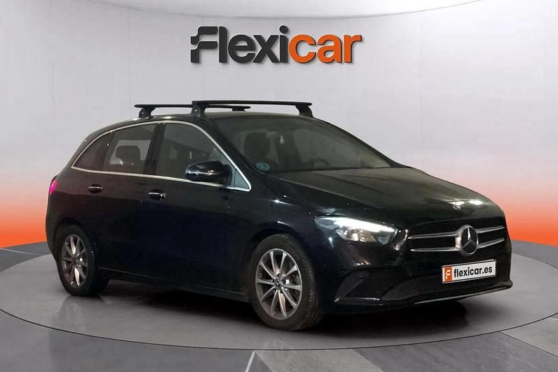 Usado Mercedes B200 163 CV (119 kW) 2021 Negro Monovolumen