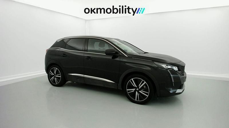 Usado Peugeot 3008 GT 300 CV (220 kW) 2022 Negro perla nera SUV
