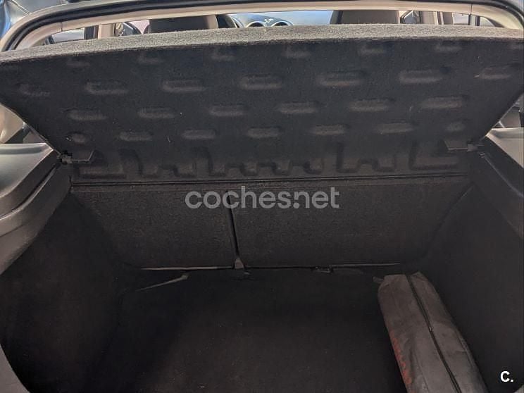 Usado Seat Ibiza 64 CV (47 kW) 2005 Azul Utilitario