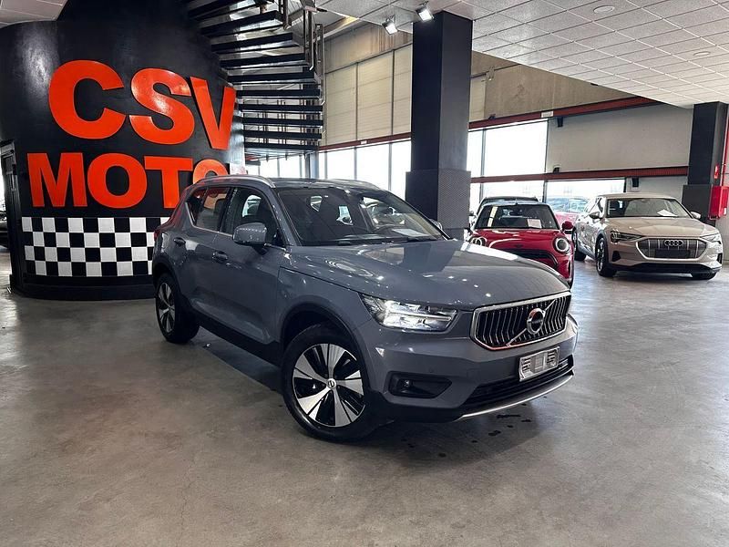Usado Volvo XC40 Inscription 265 CV (194 kW) 2020 Gris SUV