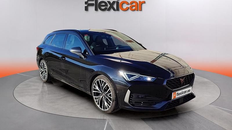 Begagnad Cupra Leon 310 HK (228 kW) 2021 Svart Kombi