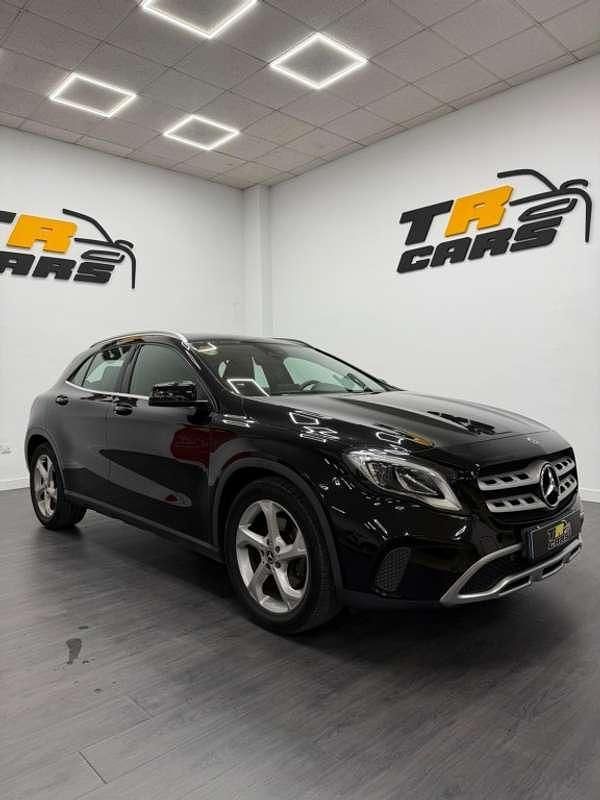 Usado Mercedes GLA250 211 CV (155 kW) 2019 Negro SUV