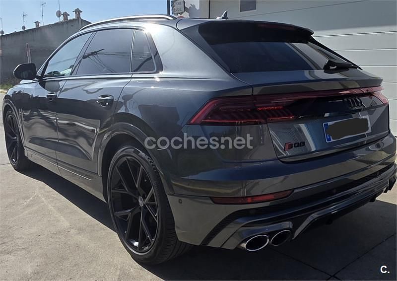 Usado Audi Q8 435 CV (319 kW) 2020 Gris / plata SUV