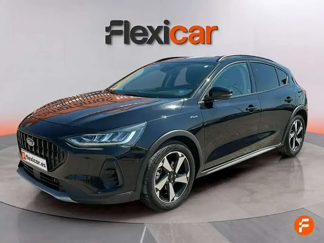 Usado Ford Focus Active 155 CV (114 kW) 2024 Negro Berlina