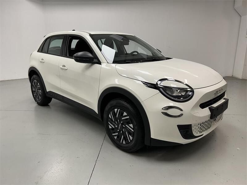 Usado Fiat 600 101 CV (74 kW) 2024 Blanco SUV