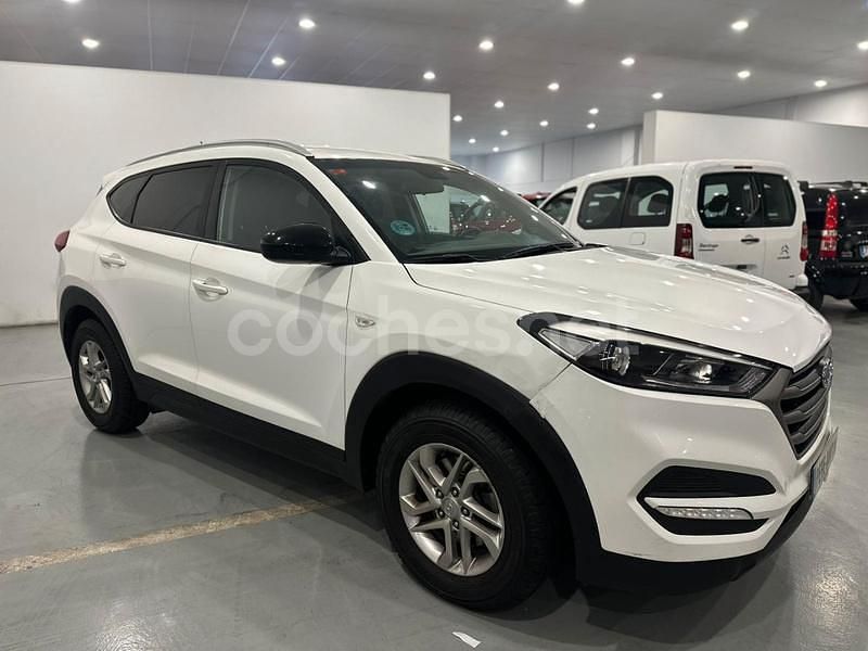 Usado Hyundai Tucson 115 CV (84 kW) 2016 Blanco SUV