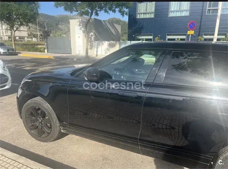 Usado Land Rover Range Rover Velar 180 CV (132 kW) 2020 Negro SUV