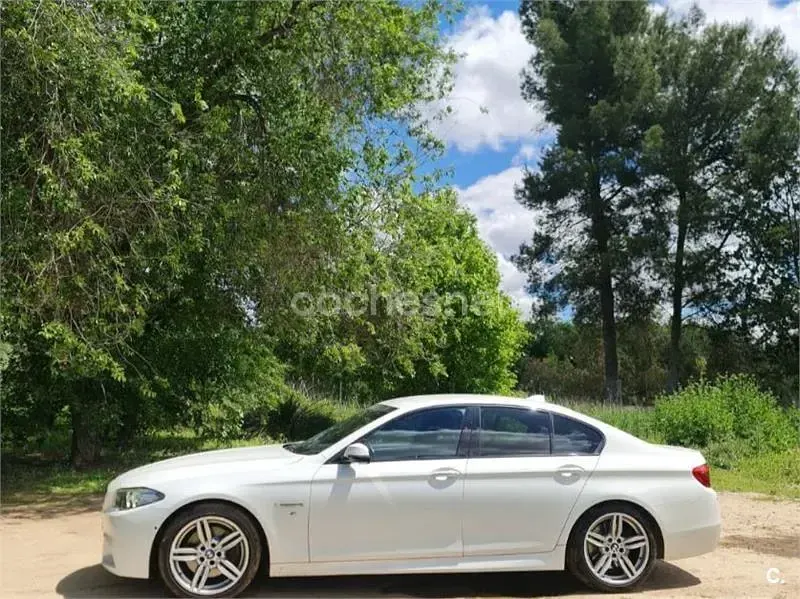 Usado BMW 535 Comfort Edition 313 CV (230 kW) 2014 Blanco Berlina