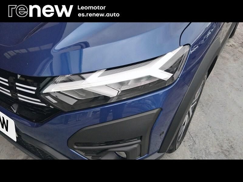 Usado Dacia Sandero Expression 100 CV (73 kW) 2025 Azul Berlina