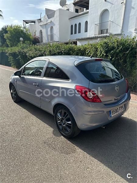Usado Opel Corsa Essentia 80 CV (58 kW) 2007 Azul Berlina