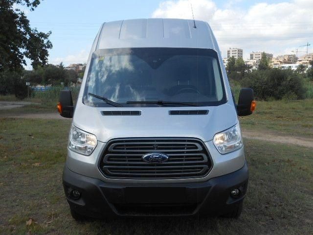 Usado Ford Transit Trend 130 CV (95 kW) 2019 Gris Van