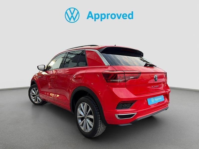 Usado VW T-Roc Advance 110 CV (80 kW) 2021 Rojo SUV