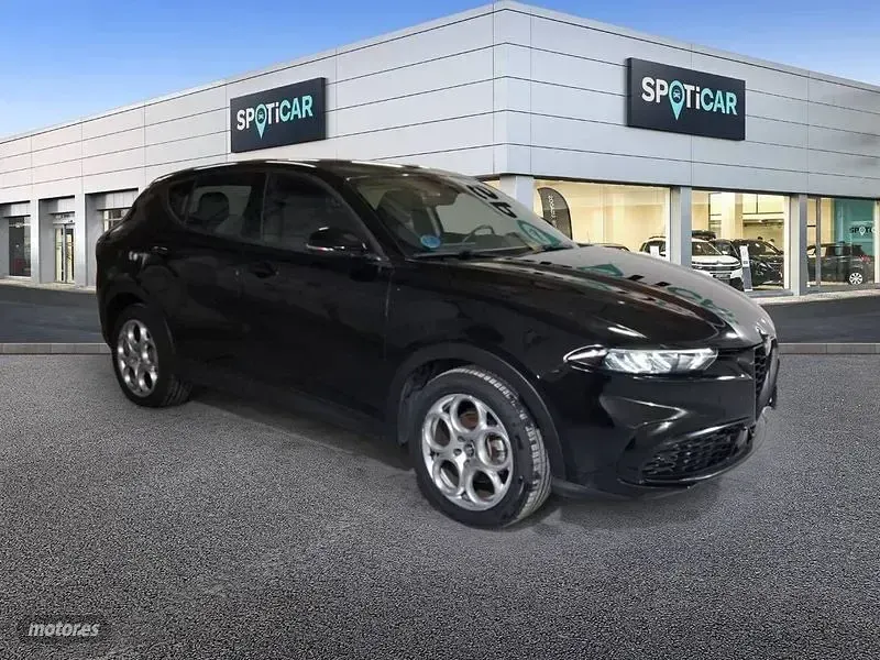 Usado Alfa Romeo Tonale Sprint 130 CV (95 kW) 2023 Negro SUV