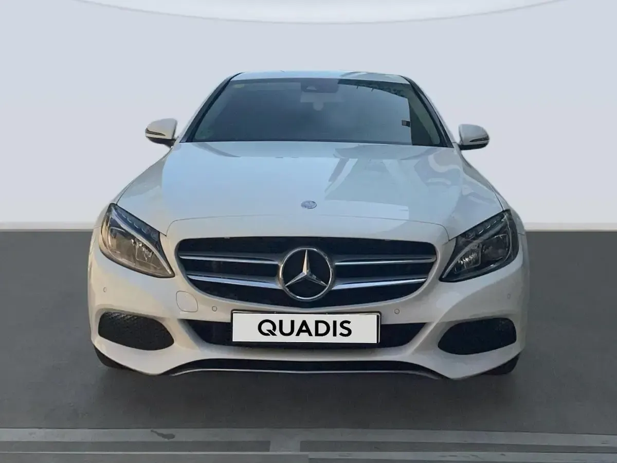 Usado Mercedes C200 136 CV (100 kW) 2016 Blanco Berlina