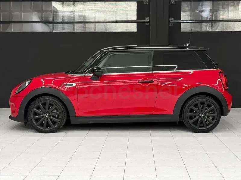 Usado Mini ONE 102 CV (75 kW) 2021 Rojo Utilitario