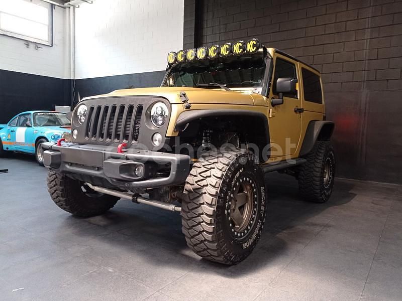 Usado Jeep Wrangler Sahara 284 CV (208 kW) 2016 Amarillo SUV