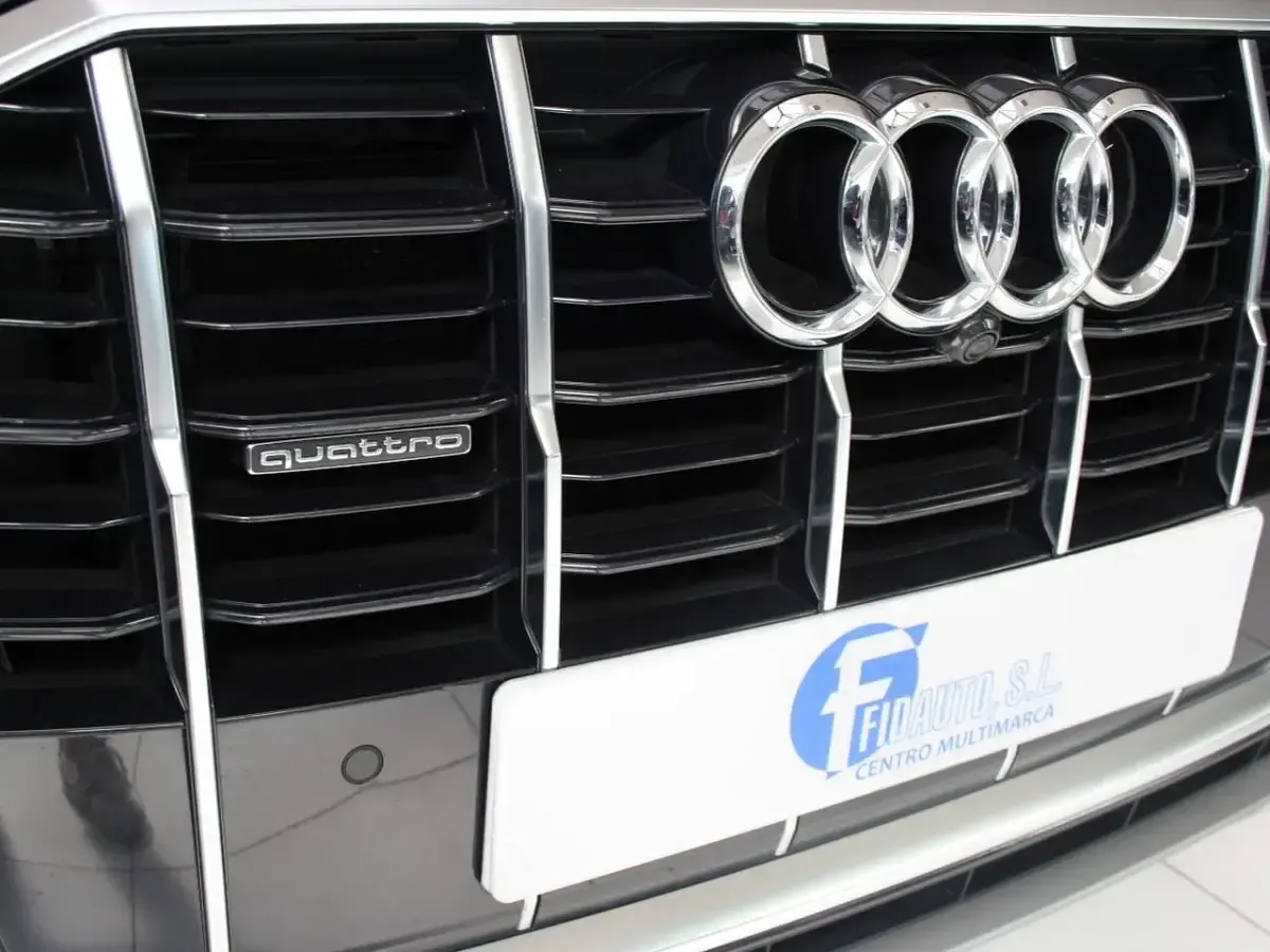 Usado Audi Q7 S-Line 286 CV (210 kW) 2020 Negro SUV