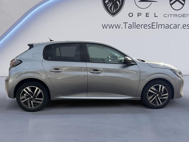 Usado Peugeot 208 Allure 100 CV (73 kW) 2023 Gris / plata Utilitario