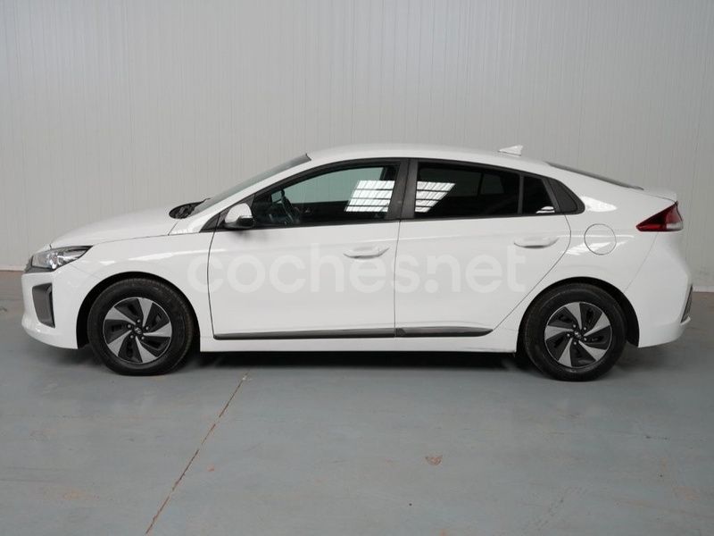 Usado Hyundai Ioniq 141 CV (103 kW) 2019 Blanco Utilitario