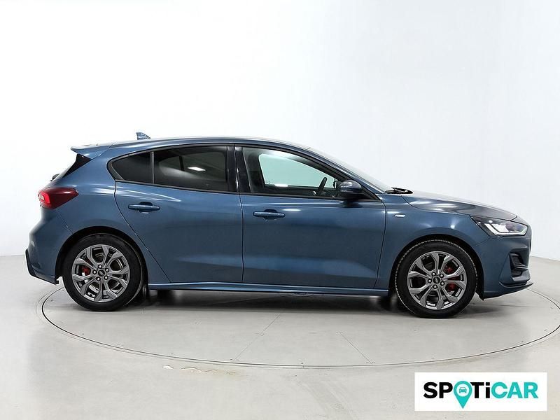 Usado Ford Focus ST-Line 125 CV (91 kW) 2022 Azul Berlina