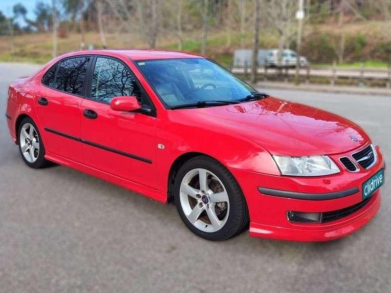 Usado Saab 9-3 Vector 150 CV (110 kW) 2005 Rojo Berlina