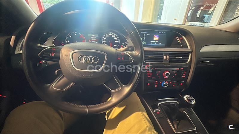 Usado Audi A4 Advanced 143 CV (105 kW) 2013 Marrón Berlina