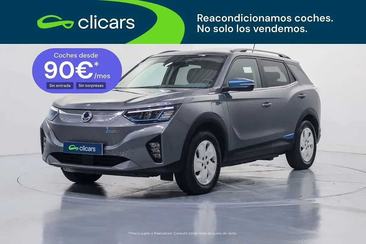 Usado SsangYong Korando Limited 139 kW (190 CV) 2022 Gris SUV