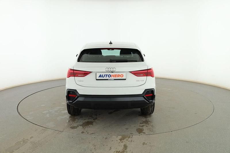 Usado Audi Q3 Sportback 150 CV (110 kW) 2022 Blanco SUV