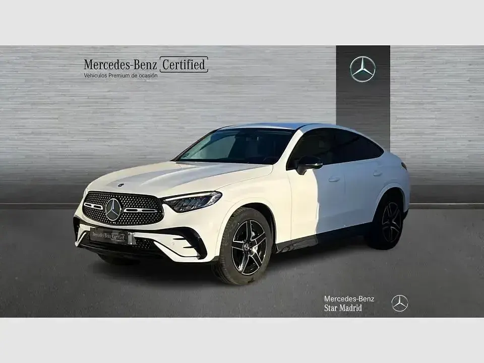 Usado Mercedes GLC220 AMG line 197 CV (144 kW) 2025 SUV