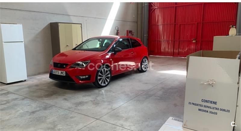 Rojo Usado 2017 Seat Ibiza SC FR Utilitario | 12.000 € - Imagen 1/4