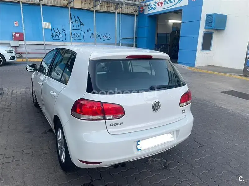 Usado VW Golf VI Advance 122 CV (89 kW) 2010 Blanco Utilitario