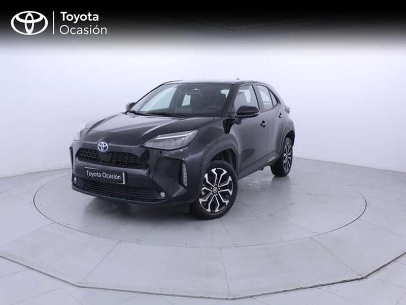 Usado Toyota Yaris Cross Active 116 CV (85 kW) 2024 Negro SUV