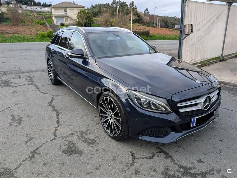 Usado Mercedes C200 Avantgarde 136 CV (100 kW) 2015 Azul Familiar