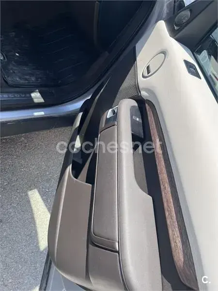 Usado Land Rover Discovery HSE 258 CV (189 kW) 2018 Gris / plata SUV
